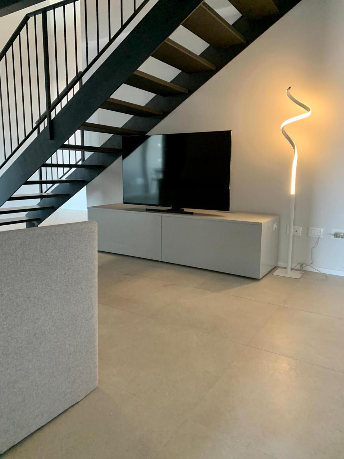 Panorama Loft Apartments สเตรซา ภายนอก รูปภาพ