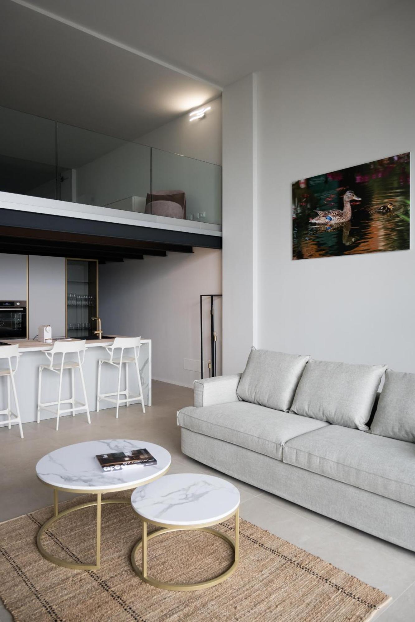 Panorama Loft Apartments สเตรซา ภายนอก รูปภาพ