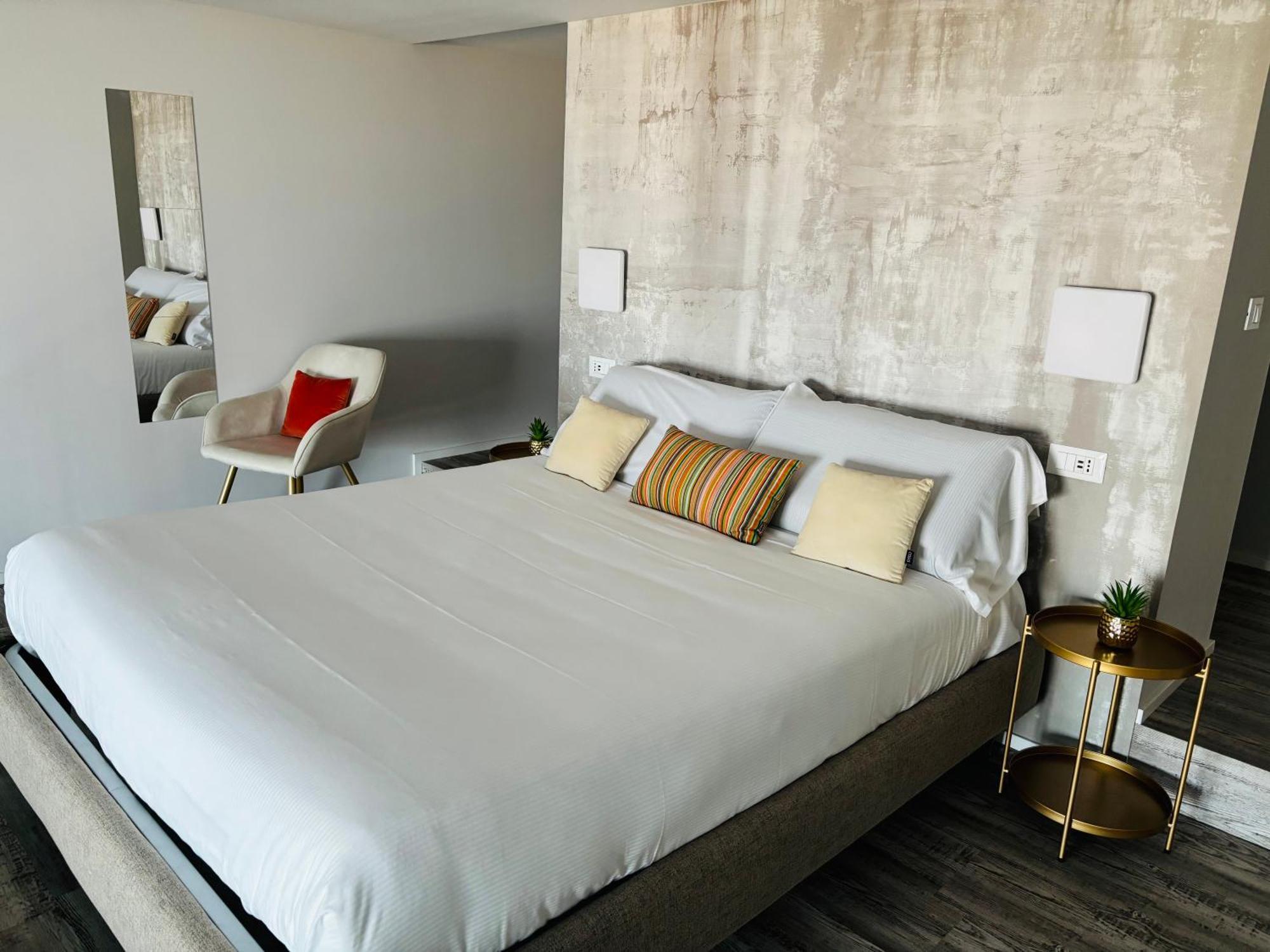 Panorama Loft Apartments สเตรซา ภายนอก รูปภาพ